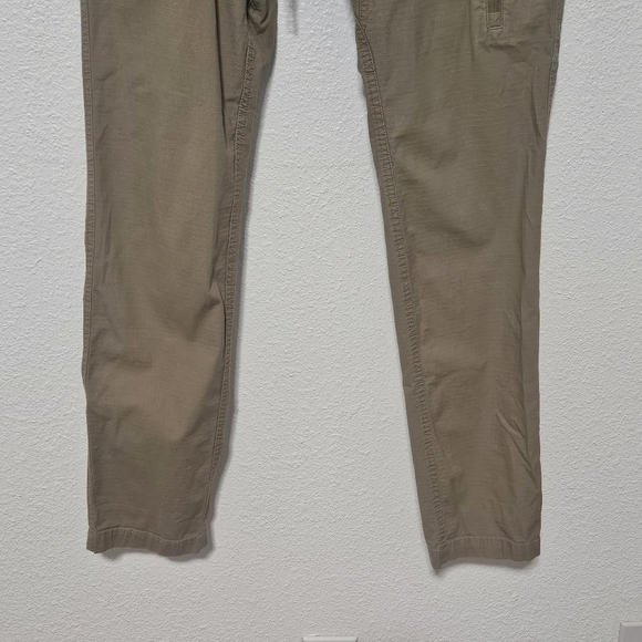 Vuori jogger style pants size small - Picture 3 of 12